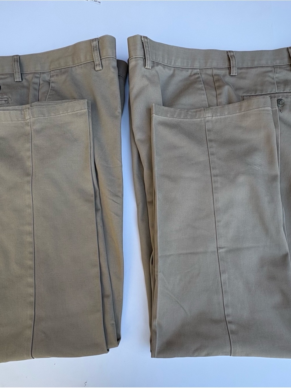 2 Pair Dockers Men's Chino Pants in Khaki/Tan-42x32-#office#casual#golf#beach